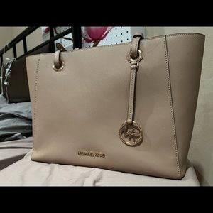 Michael Kors tote bag in nude beige